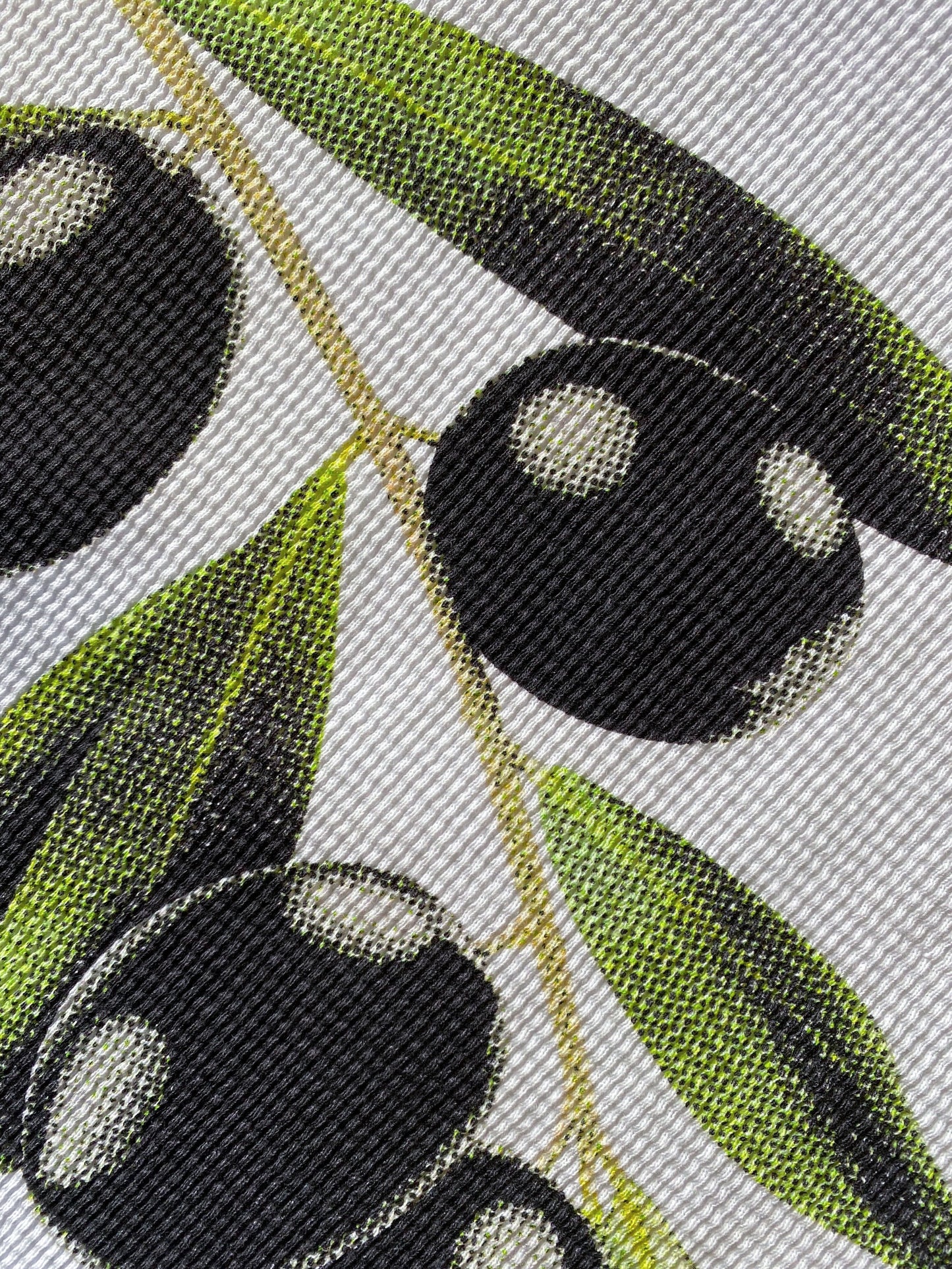 Black Olive Branch Thermal