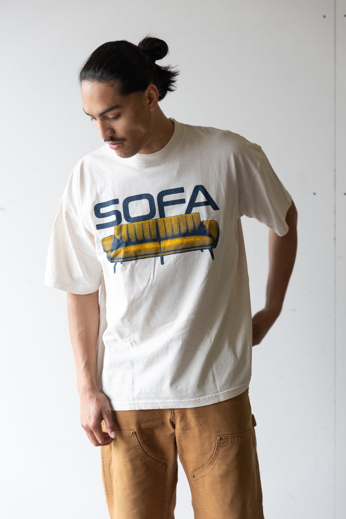 Sofa v1 Tee