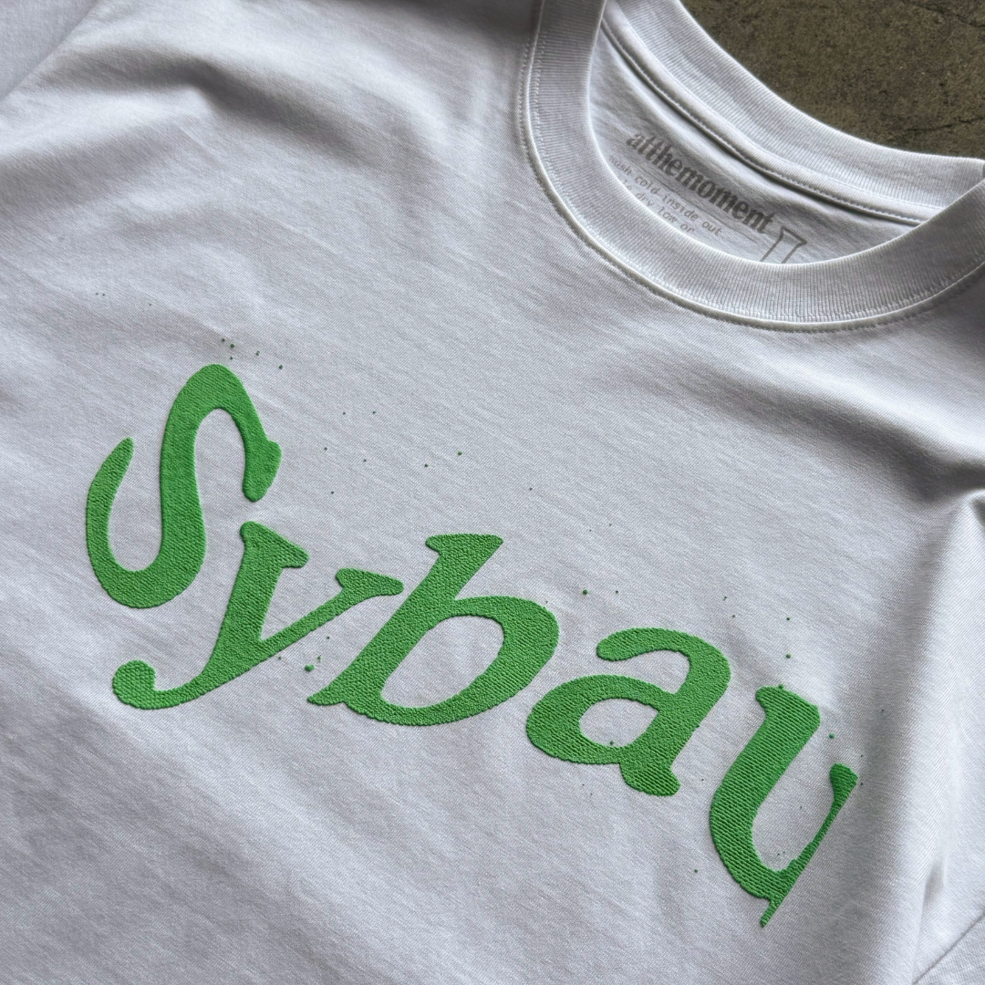 Sybau Tee