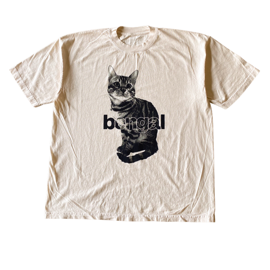 T-shirt chat Bengal curieux