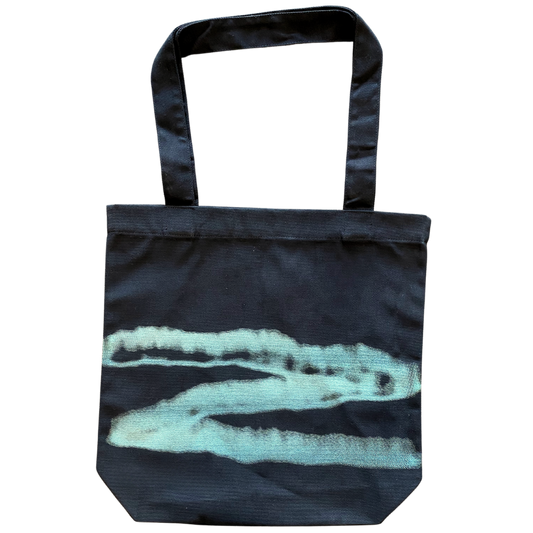 Northern Lights v2 Tote Bag