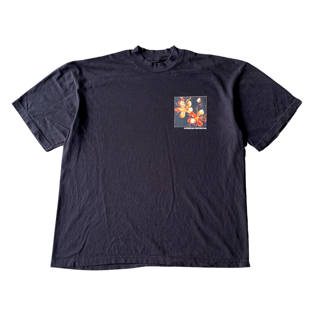 Johanniskraut-Blumen-T-Shirt