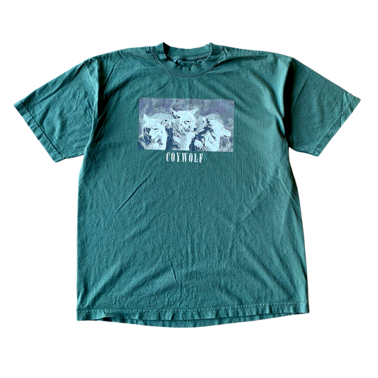 Dreifaches Coywolves-T-Shirt