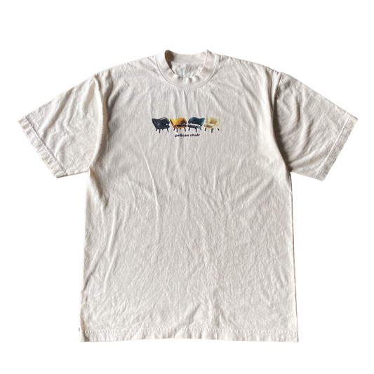 Pelikan-Stuhl-T-Shirt
