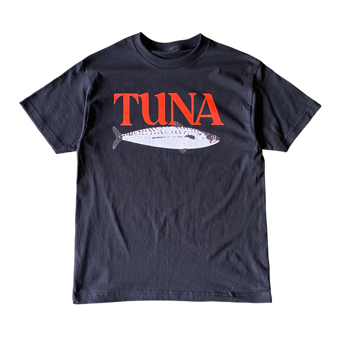 Rotes Thunfisch-T-Shirt